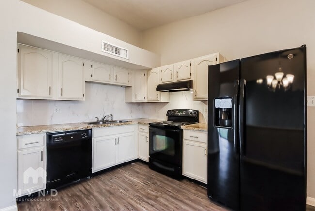 14318 Flair Dr