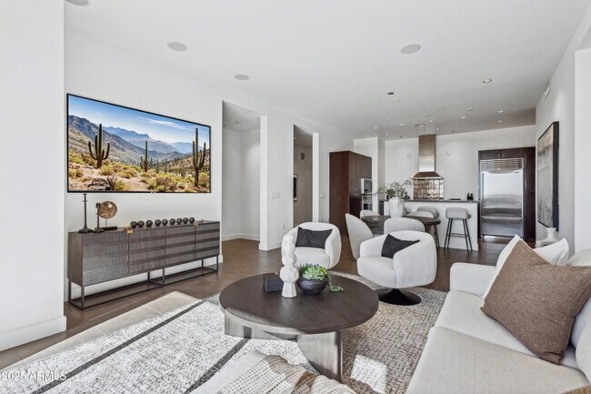 Photo - 15215 N Kierland Blvd Unidad 633