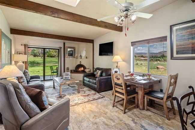 Photo - FURNISHED - SEDONA VOC - GOLF COURSE VIEWS!