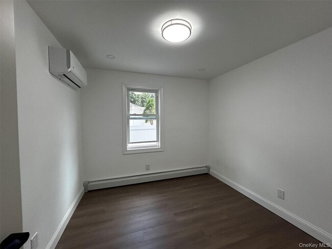 Photo - 64-46 217th St Unit 2FL