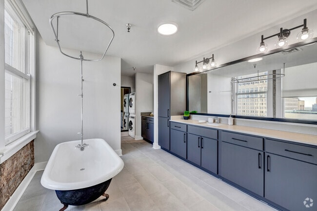 Estudio, 1BA - 1,105SF - Baño - The Rice