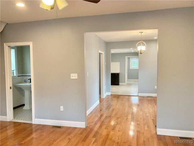 Photo - 143 Cottage St