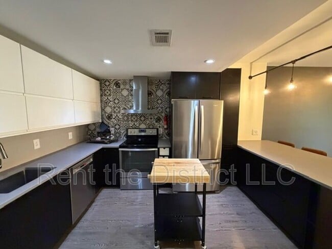 Photo - 1010 Massachusetts Ave NW Unidad #202