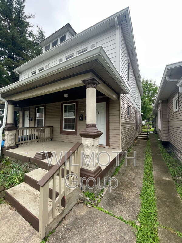 Photo - 3121 East Michigan Street