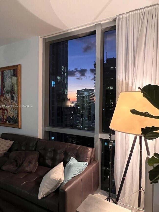 Photo - 1060 Brickell Ave Unit 3117