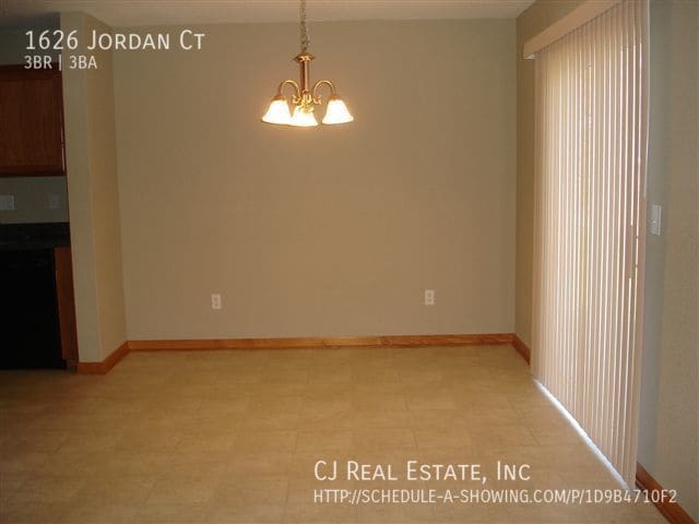 Photo - 1626 NW Jordan Ct