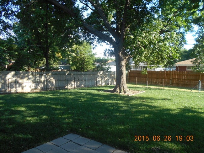 Photo - 2 Bedroom, 2 Bathroom House with Attached ...