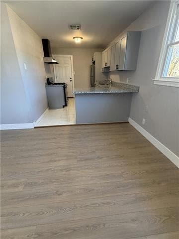 Photo - 10528 Alan St