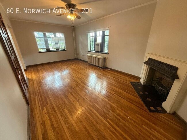 Photo - 60 E Norwich Ave Unit 201