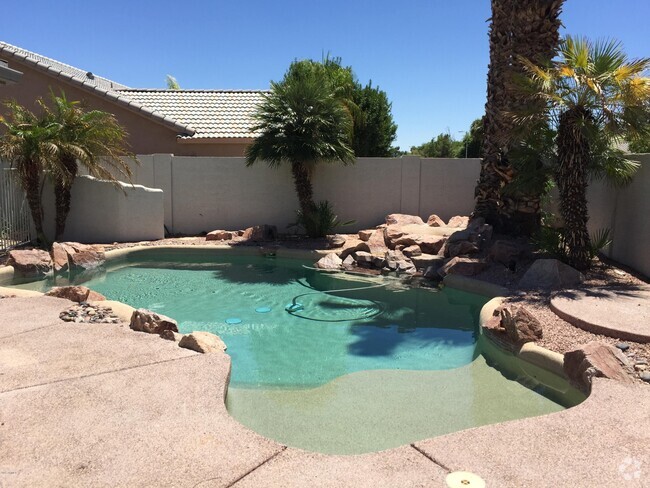 Building Photo - 1525 E Ironwood Dr Rental