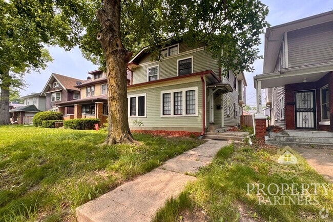 Building Photo - 5234 N College Ave Rental