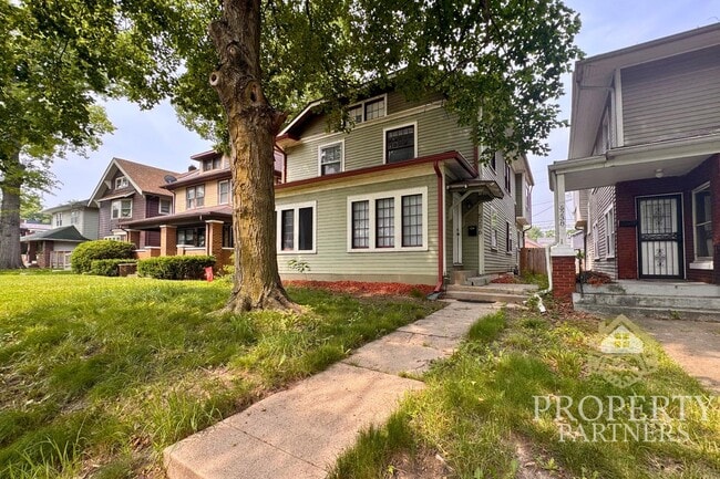 Building Photo - 5234 N College Ave Rental