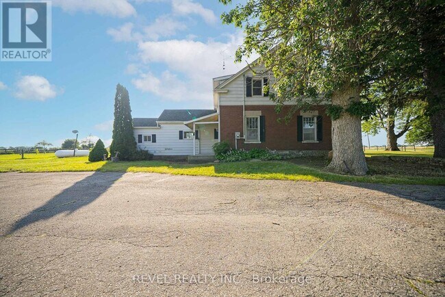 Photo - 413 Ellis Ave