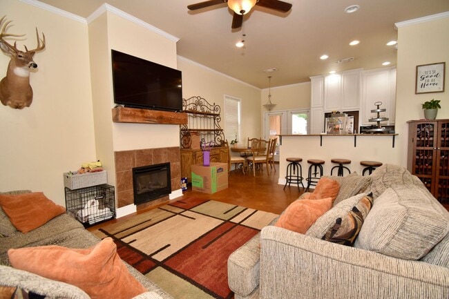 Photo - 3 Bed, 2 Bath Home in Ruston