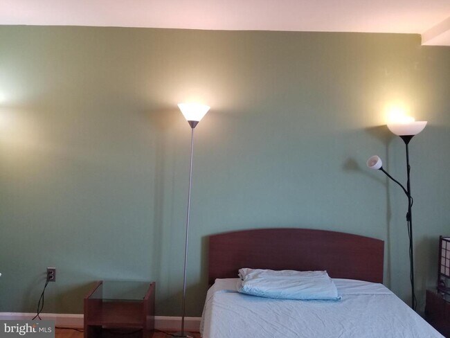 Photo - 1021 Arlington Blvd Unit 826