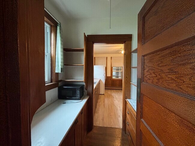 Photo - 49 Clark St Unit 1