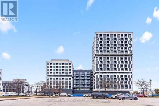 Photo - 1007 The Queensway Unité 527