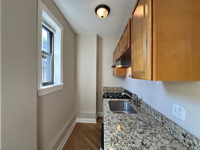 Photo - 901 Green Bay Rd Unit 02A