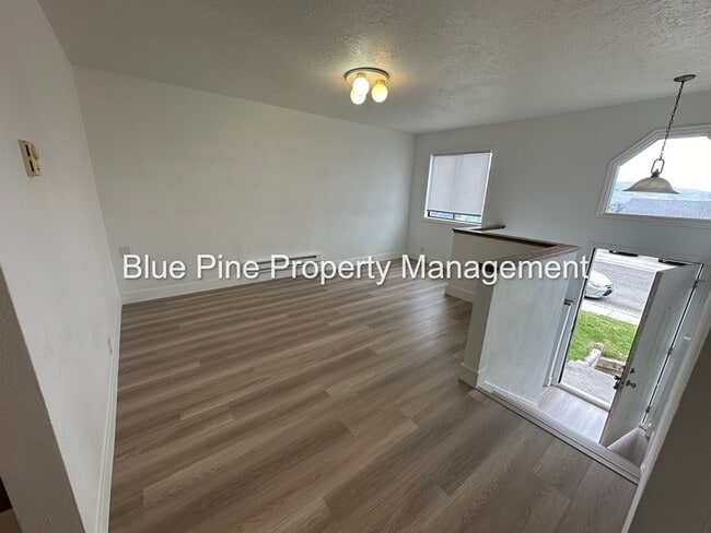 Photo - 1222 Holman Ave