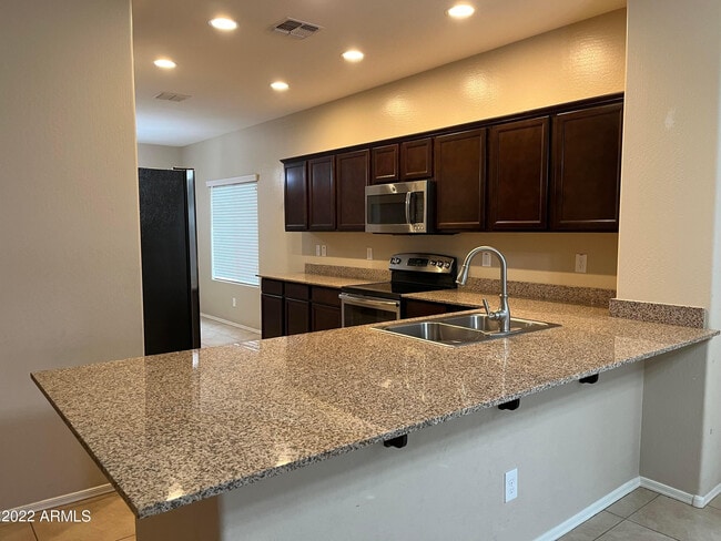 Photo - 2656 E Gillcrest Rd