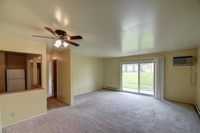 Photo - 8130 Cedar Point Dr