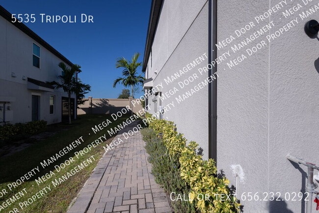 Photo - 5535 Tripoli Dr