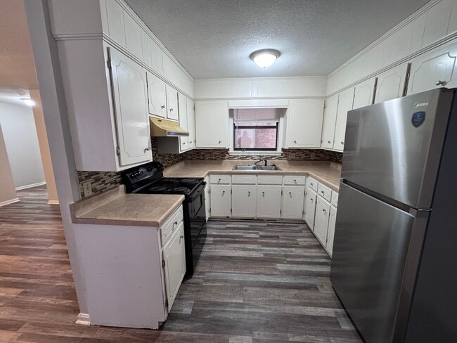 Photo - 1802 1/2 Monroe Street Unit 1802 1/2 Monroe Street -A