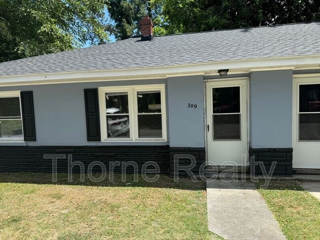 Building Photo - 309 E Battle Ave Rental