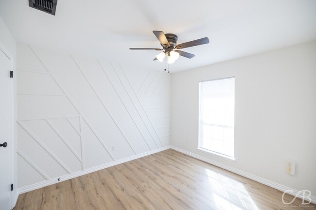 Photo - 3610 Purdue Ln