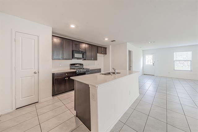 Photo - 6429 Becker Ave