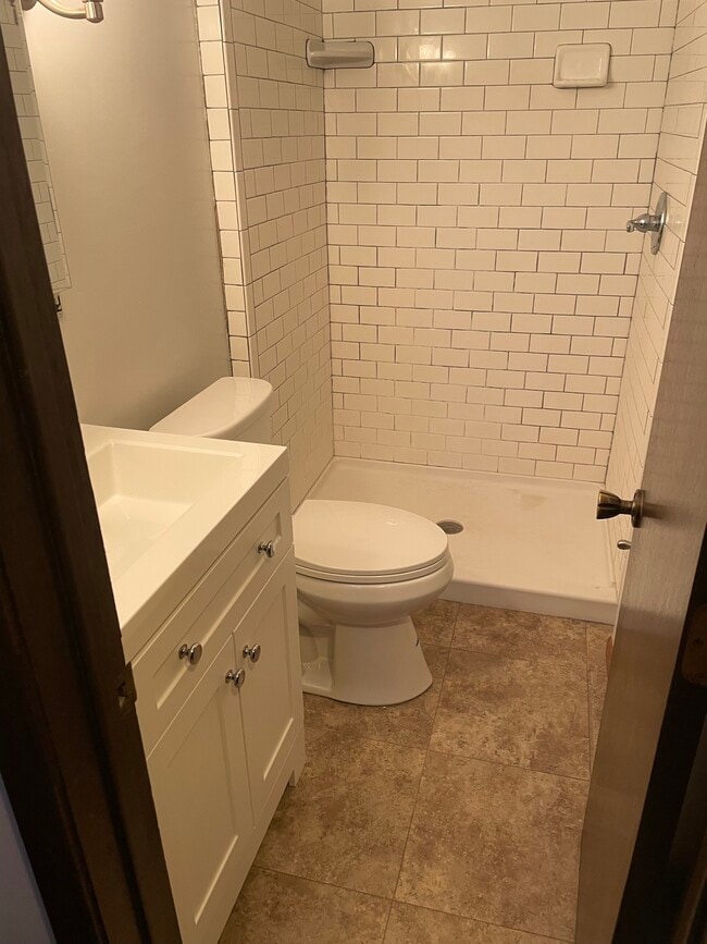 Photo - 4456 Johnny Cake Ridge Rd