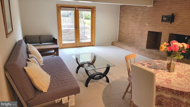 Photo - 3000 Melanie Ln