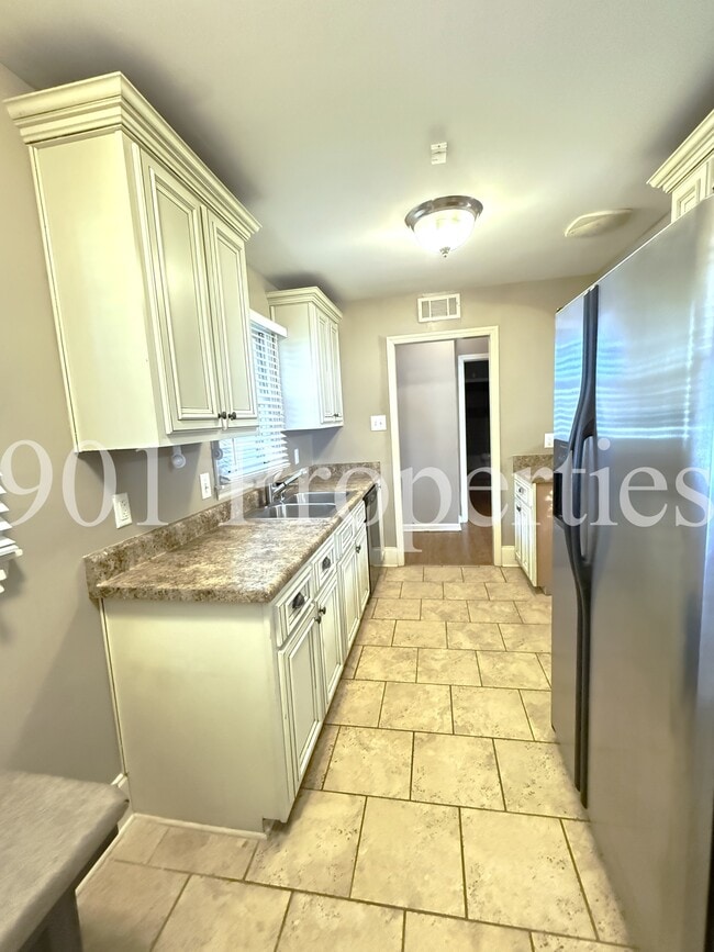 Photo - 1533 Cranford Rd