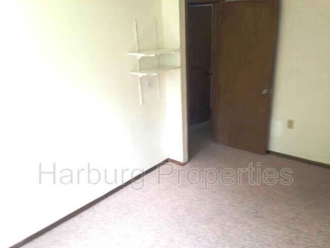 Photo - 454 Arapahoe Ave