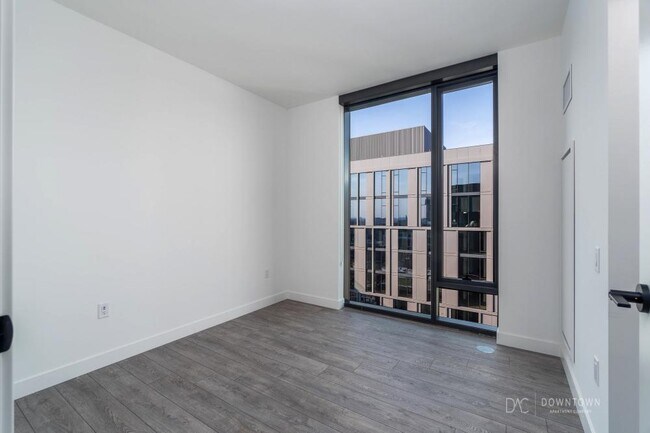 Photo - 2 bedroom in Chicago IL 60607
