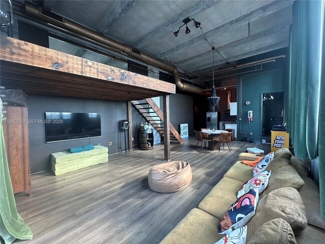 Building Photo - 1749 NE Miami Ct Unit 403