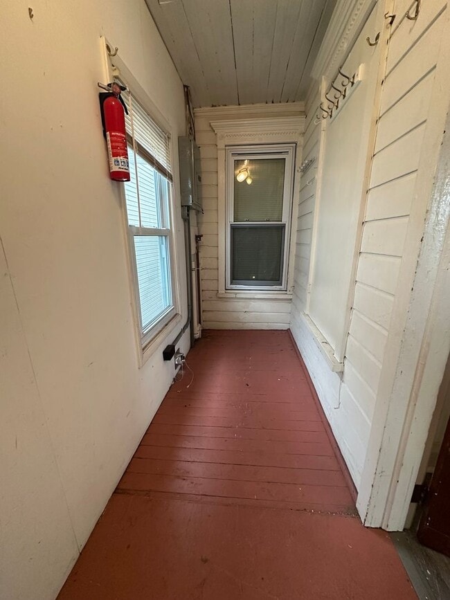 Photo - 40 N Chestnut St Unit 2