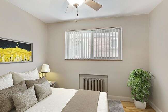 Photo - Logan Terrace