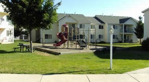 Turnberry Apartments - Turnberry Apartments