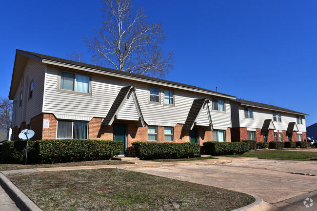 Building Photo - Halray Townhomes