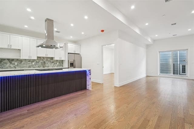 Photo - 435 Central Ave