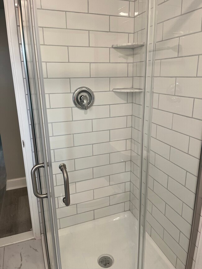 409 Newton Ave Unit 2