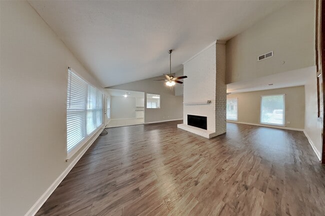 Photo - 3819 Honey Brook Dr