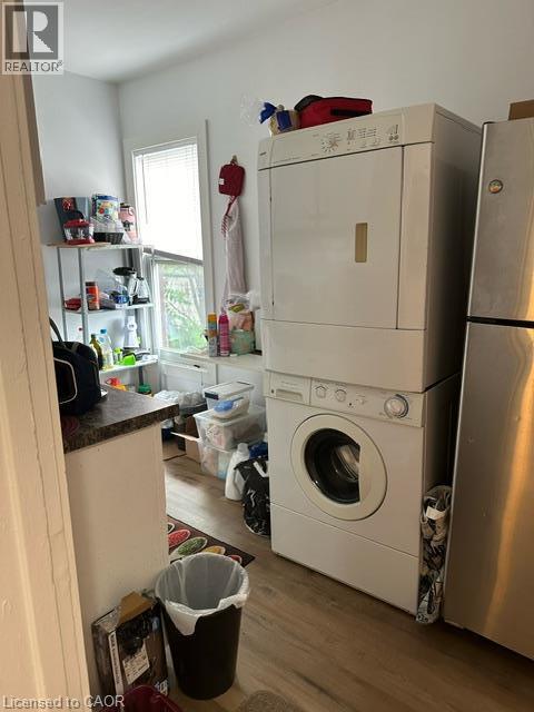 Photo - 11B WENTWORTH Street N