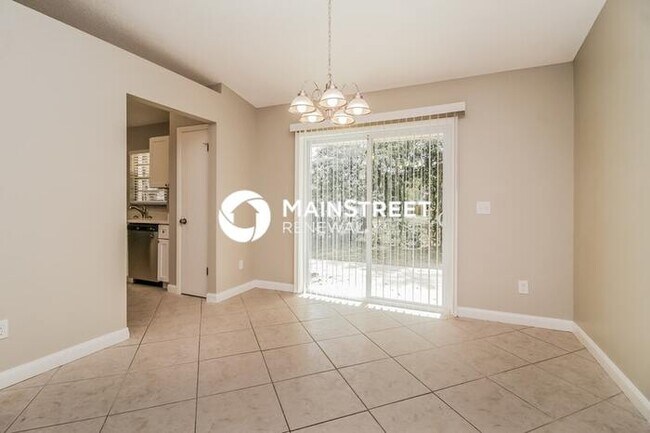 Photo - 3 Bedroom Pet-Friendly Home in LONGWOOD, F...
