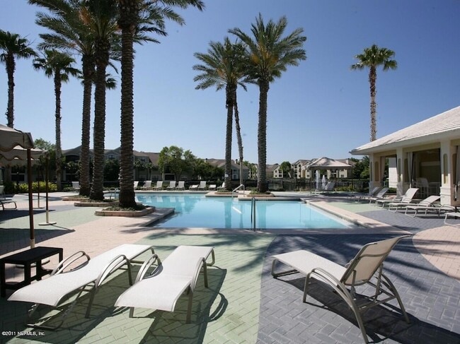 Photo - 505 Boardwalk Dr Unidad 216