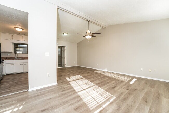 Photo - 5584 Marbut Rd