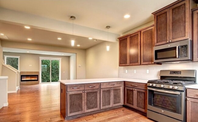 Photo - 22925 79th Pl W
