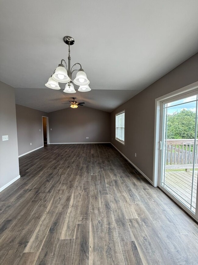 Photo - NEWLY REDESIGNED 4BR Basement home!!!!