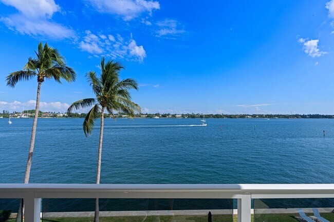 Photo - 2800 N Flagler Dr Unidad 404 Rental